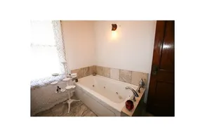 Historic St. Paul Inn w/ Barn Loft in Summit/Grand/Selby!  - Image 3