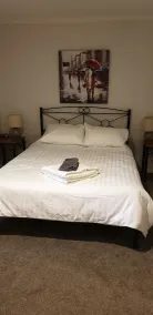 Fully equipped apartment just 500m from the town centre - Image 3