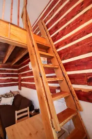 Relax & Rejuvenate at Romantic Enchanted Cottage - Image 2
