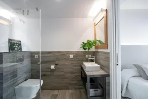 3SUITES - New building close to the beach and Barcelona - Image 5