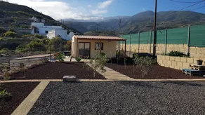 Mini house 1 fully equipped in Arico - Image 4