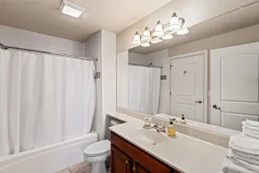 Spacious Lakeside Condo at Tagalong Golf Resort with Indoor Pool and Hot Tub - Image 5