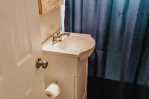 Lake Texoma Room Single - Image 3