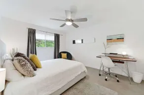 Travis Heights Modern 1 - Image 4