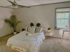 Spacious Treehouse Paradise  - Image 5