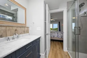 Beach Buzz: 4 Bed / 3 Bath Oceanfront Home med mange, store Oceanfront og lyd side dæk - Image 5