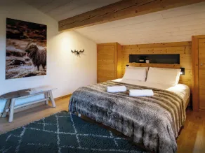 Chalet Paravis - La Clusaz stay for 9 sauna and games room - OVO Network - Image 5