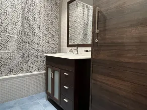Spacious and bright apartment in Maragall - Image 5