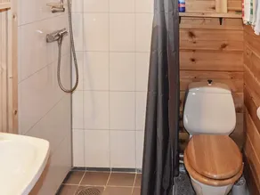 5 person holiday home in Brekke-By Traum - Image 2