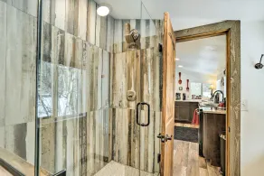 Cozy two bedroom cabin 10 min from Red Rocks 25 min from Denver - Image 3