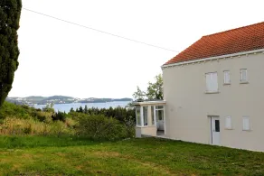 Villa Mambo - Ferienhaus mit 3 Schlafzimmern, Terrasse und Meerblick - Image 5