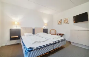 Gorgeous Apartment In Allinge With Wifi - Image 3