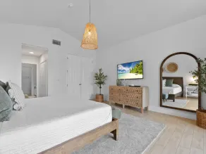 Beautiful Oceanside Mariner`s 3 Bedroom Townhome - Image 4