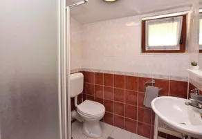 Holiday apartment 500 m from the Adriatic Sea - Image 3