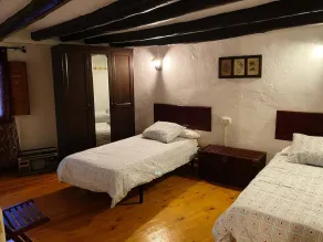 Rustic house in the province of Soria - Image 5