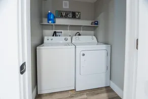 Sleeps 24 -Douglas Lake Access - Boat dock - Game Room - Family Fun!  - Image 3