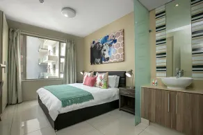 Comfortable and Stylish in Rosebank - Image 4