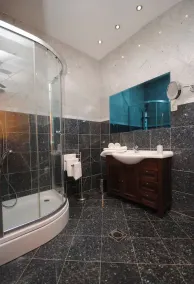 Luxury beachfront apartment Blue Pearl - Image 3