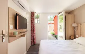 Appartement wifi, piscine, spa, clim, +velo a Arles en Camargue pour 6 pers - Image 4