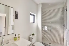 Luxury Rowhome 🏔 Mountain Views Littleton Main St - Image 3