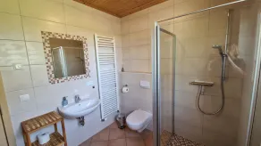 Vicino alla casa per le vacanze al mare in una posizione tranquilla sul campo con una spaziosa terrazza in legno - Image 3