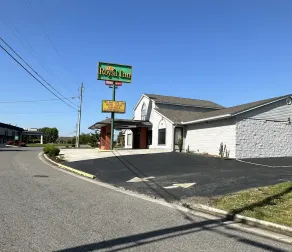 Royal Inn - Image 3