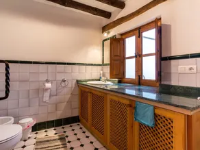 Cosy restored rural house - Image 3