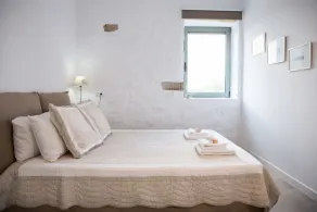 Deluxe Messinia Villa | 2 bedrooms | Villa with Garden View | Shared Pool - Image 5