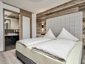 Nice apartment for 5 guests with WIFI, TV, terrace and pets allowed - Image 2