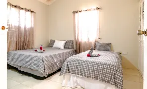 St Mary Mins Away From Ocho Rios 2 bed Ocean View Villa - Image 5