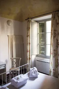 Holiday apartment in the medieval village of Finale Ligure - Image 5