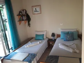 Traditional 2-bedroom beach house - Image 5