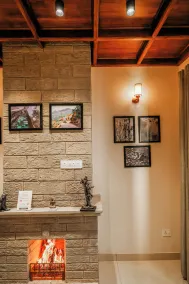 ELIVAAS Signature Konifer Hillside Retreat - Image 2