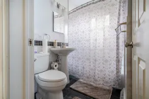 5 Woods Dr - Image 3