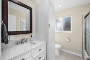 Upgraded 3B/2Bth Great Access to All You Need - Image 4