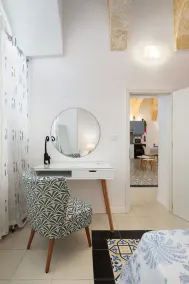 Traditional APT with Internal Courtyard - Image 5