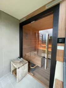 Accogliente casa di campagna con piscina a sfioro e circondata da girasoli ... - Image 2