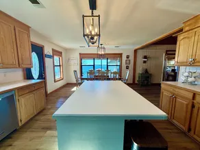 Toledo Bend Waterfront Retreat Private Dock, Sunset Bar, Sleeps 12 - Image 3