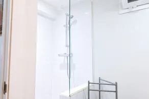 GARDEN House Downtown MADRID CENTRO-IFEMA-AEROPUERTO. 2 ROOMS 6 PAX GARDEN - Image 3