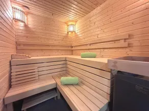 Uschis Steinröschen mit Hallenbad - Ferienwohnung Uschi's Steinröschen - Image 3