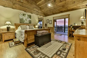 EAGLES CREST - Long Range Layered Mountain Views in peaceful neighborhood! - Image 4