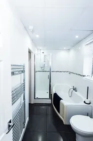 Bayview Apart-Hotel By Guestz - Image 2