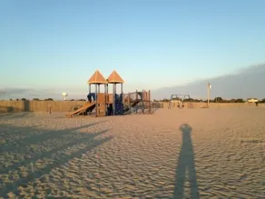 Missa inte ut - sällsynt 3 natt natt - 1/4 mil promenad till Wheeler Beach - Image 2