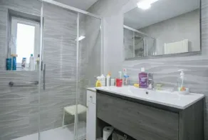 Magnífico Chalet con Zonas de Ocio y Deportes - Image 2