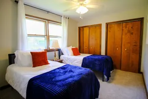 If you are looking for a great accommodation for your upcoming Illinois getaway! - Image 5