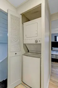 Newly remodeled 3 bedroom, 1 bath Lake getaway home. - Image 2