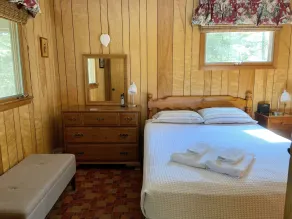 Camp Chuck-a-luck | Private Beach, Dock, Kayaks | Dog-Friendly Mooselookmeguntic Lake Cabin - Image 4