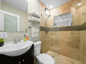 Heated Pool Bungalow Retreat, Charming, Cozy Stay Near Beaches, Dining & Shops! - Image 2