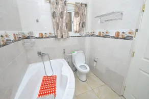 B2 Self Catering Apartments - Image 4