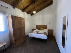 Apartamento Número 8 con Terraza Balcón - Image 5